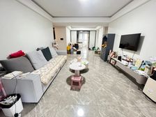 精装拎包入住!邻广陵附中旁!万科翡翠公园三室两卫