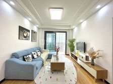 金东山商圈马克公寓 3室 南北通透 精装 诚心出售