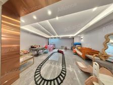 照母山精装别墅 头排湖景联排端户 现代风有电梯地下室全采光