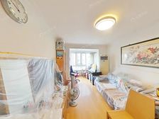 苏州河畔 电梯房闹中取静 户型方正