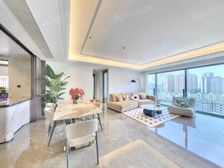 观音桥观宸精装四居 东南朝向中层 看中庭 全屋地暖