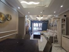 扬中旁精装三房 中昂彩云台