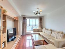 新上房源,天然氧吧,经典小三房户型,视野好