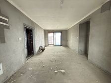 北港地铁口,护航路小学,南北通透 龙中金源 3室2厅随时看房