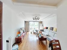 上实东,花园草坪位置,90得房LV,05年电梯房,看房有惊喜