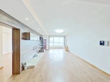 国风上观南北三居双卫户型方正中间楼层