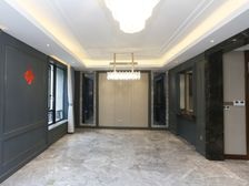三层平顶阁楼 位置好景观房 车位