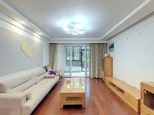 万科三期大三房,带空调,诚意出售