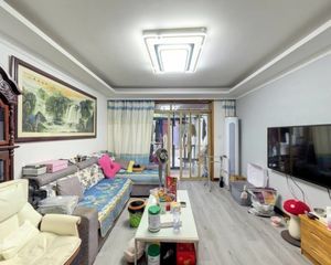 枫桦景苑+业主因置换+急售又降了+南北通透+精装全送无遮挡