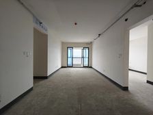 南岸区 招商云邸 三房 205万