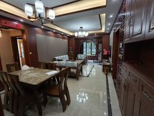 洋世达菩提印象4室2厅2卫南朝向72.5万元/套出售