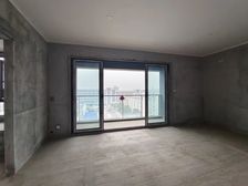 南岸区 新天泽玖誉 三房 88万