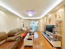 房子位置优越,日常出行方便,视野开阔采光足,户型正气