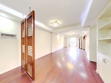 此房南北通风户型方正装修全亮间3室2厅诚心卖