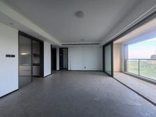 中央公园 阳光城未来悦二期四房190万