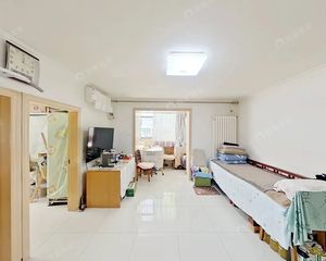 安慧北里安园林部单位分房把边 三居室 低楼不临街 满五年