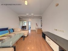 这两个房间是真大,通透 方正 满五 全天采光