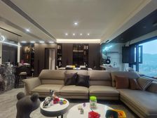 南岸区 金地两岸风华 四房 225万