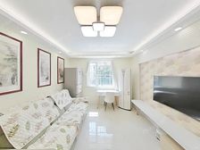 婚房精装,送家具家电!花园位置,问价有惊喜,欢迎咨询,有钥匙