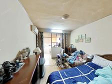 新上好房!一梯两户,中间楼层,双南全明户型,诚意出售看房方便