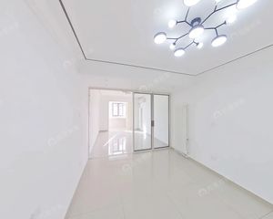 业主降价急售!清河砂轮厂宿舍复式装修不错距离昌平线近出行方便