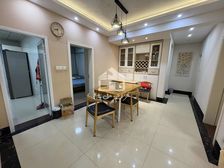 翡翠园一期 4房2厅175万