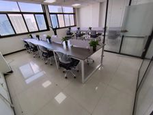 地铁口租3800 数字大厦115平2室16工位 公卫 邻公园