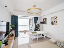 华润国际五期 3室2厅 精装修全天采光视野开阔 诚心出售