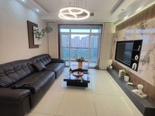 维多利亚4室2厅2卫南朝向52.8万元/套出售