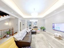 远洋傲北联排,尚层一年半精装,基本没住过,满五可拎包入住