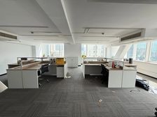 便宜租地铁口1.8块海泰时代复式盛邦国际大厦24独立空调