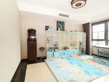 南北通透金色漫香苑5室2厅精装修