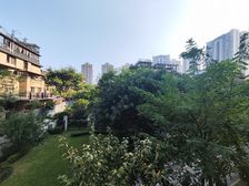 照母山光环康桥融府。看中庭视野,四房,184万,房源保真!
