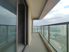 礼嘉、两巴+一小、中庭安静、门口轻轨6号线