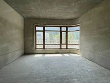 明秀庄园二期联排别墅800平 670万 南北大院 车库入户