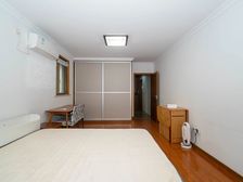 曹杨路地铁,朝南一房电梯房,厨卫边套全明