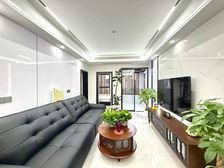 巴南区 旭辉城 三房 72.8万