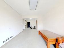 玉龙湾新疆兵团国企开发,次新房,小区环境优美