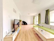 业主诚心出售,全阳两居,中间楼层