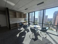 【京城】国贸正大华贸金地银泰 IFC400平精装修 特价急租