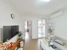 东源名都新上一房,诚意出售,看房方便。出价来谈。