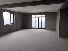 汇悦湾花苑二期5室2厅5卫南朝向880.0万元/套出售