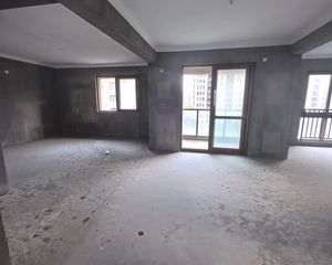 水木清华A区4室2厅2卫南朝向145.0万元/套出售