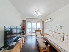 店长:地段好视野好,产权清晰,厨卫全明,诚意出售,有钥匙