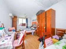 佳格低朝南一房,诚心卖,江边,交通便利,