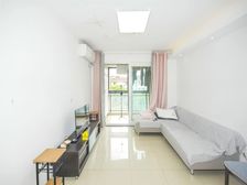 电梯两房温馨两居,喧嚣的城市中找到属于独属的那一片宁静