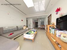 东湖大郡二期很难的的小三房户型 业主诚意出售