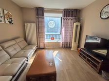 南北通透涧桥山1室2厅精装修