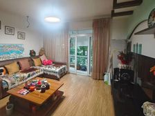 沙坪坝区 天骄年华 三房 140万