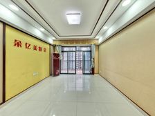 万达广场三房,户型方正,中间楼层,拎包入住